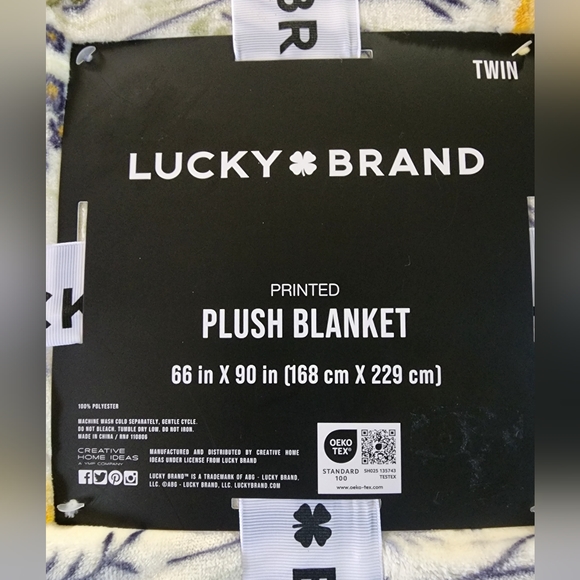 NWT Lucky Brand Plush Blanket Floral Print size Twin - Picture 3 of 6